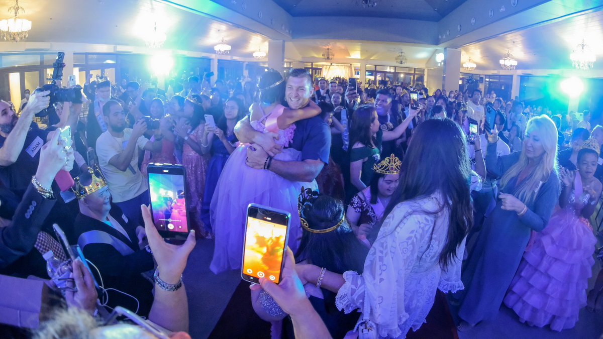 @tebowfoundation #NightToShine in Bacolod City, Philippines