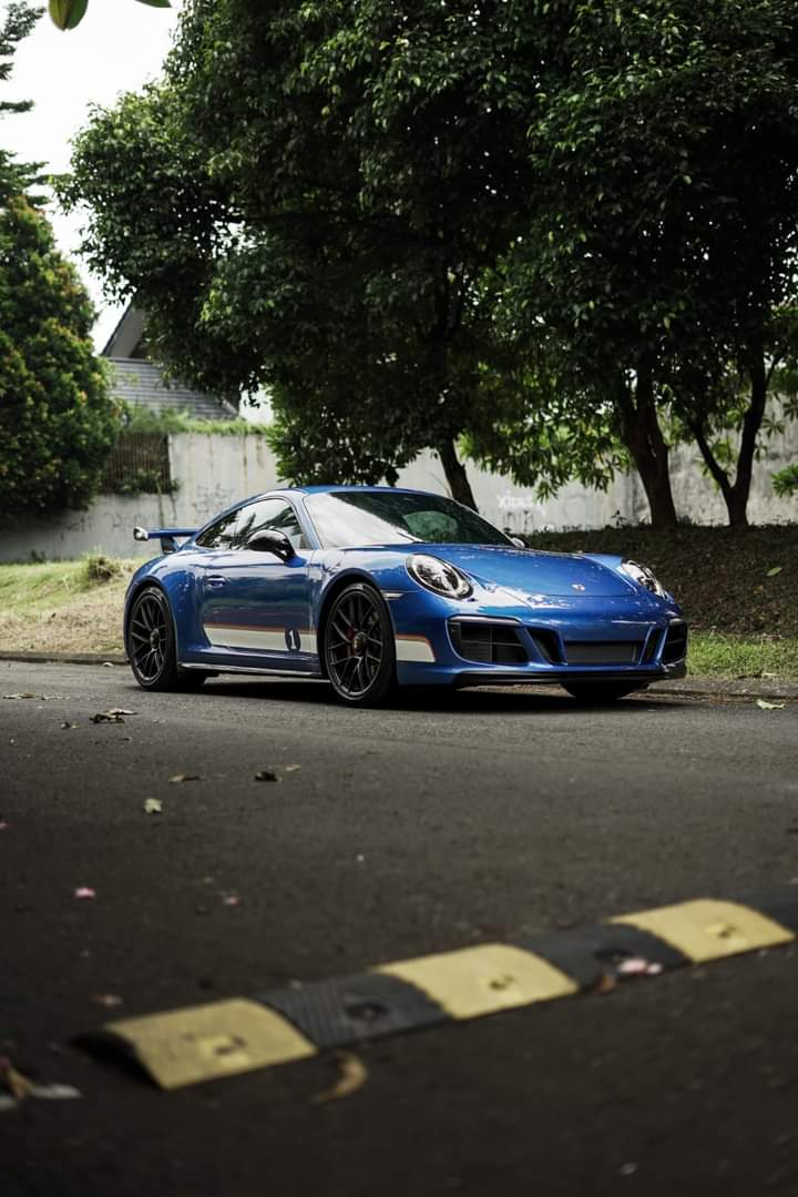 HoldenKlasik's tweet photo. PORCHE 911 carrera 4 GTS turbo
Nik 2018
1 unit only di indonesia 
Recaro bucket seat
IPE full system'
Km https://t.co/B7t0RDfnRZ
 Harga 5.5M nego
Unit by owner jakarta

Info 081257330581
Bursa Otomotif Sunter Jakarta● All Type Premium &amp; Supercars ● Brand New/Used Car https://t.co/8d89U5rUiF