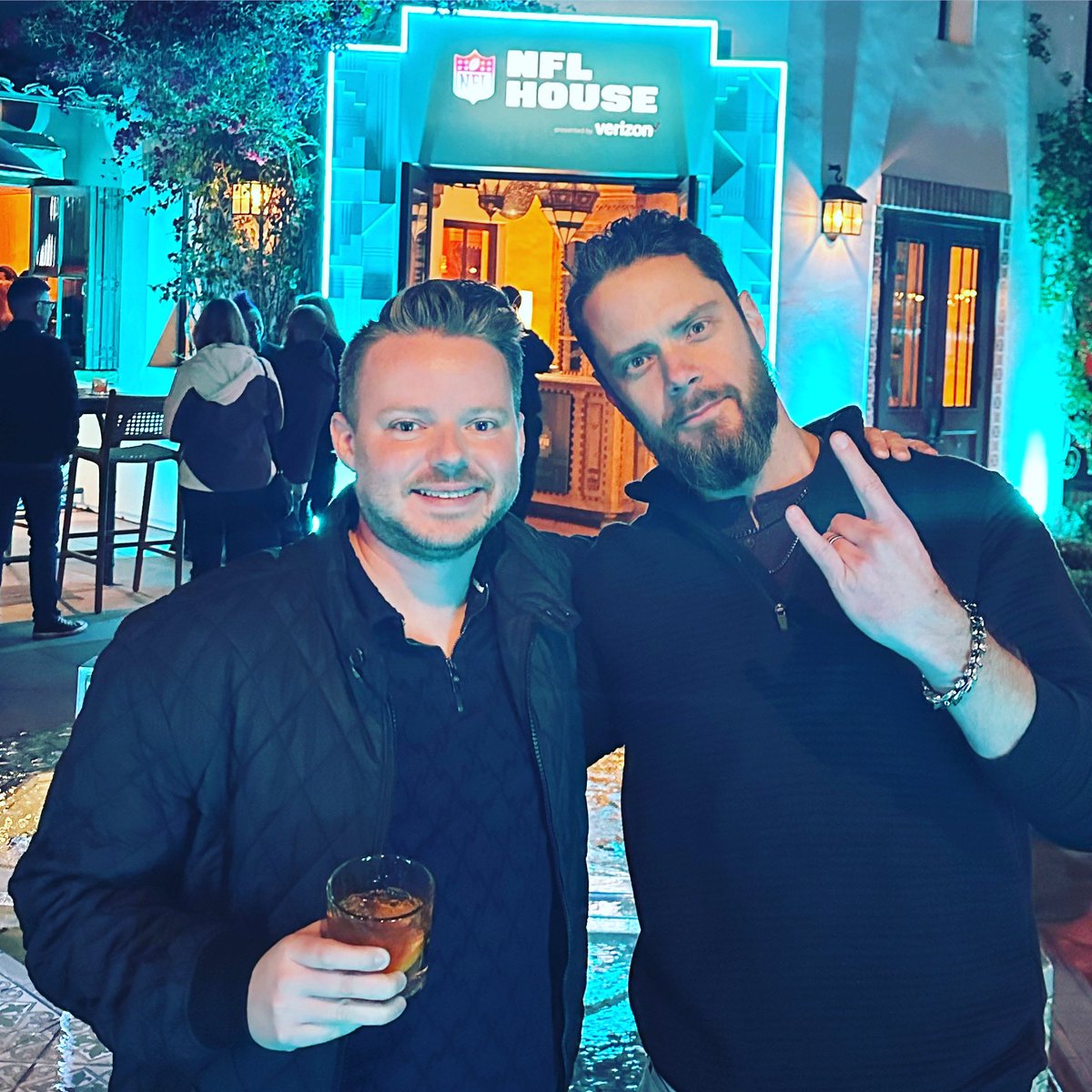 Saw this celeb at #NFLHouse party #SuperBowl <a href="/DubCreative/">Justin Wright</a>