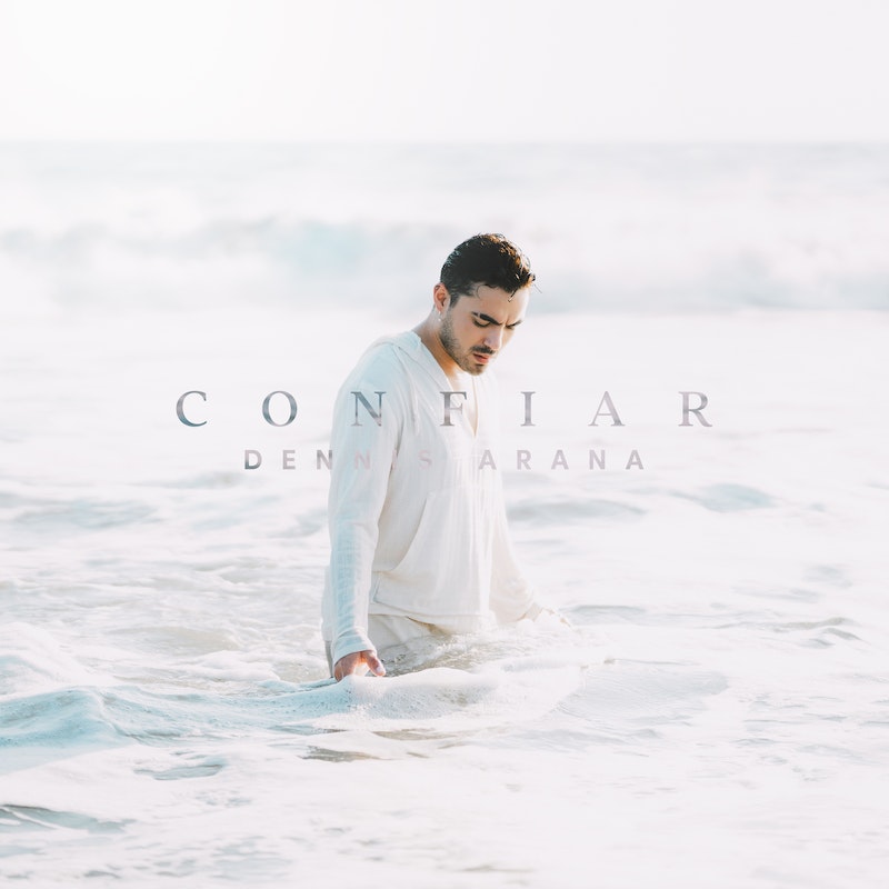 #MundialDelPopNews ♥️

<a href="/_DennisArana/">Dennis Arana</a> estrena su nuevo single titulado #Confiar. ✨

Disfruta del videoclip oficial 🤯 youtu.be/xCvdXnY8suY

CONFIAR DENNIS ARANA 💚

¿Cuál fue tu frase favorita? 👀