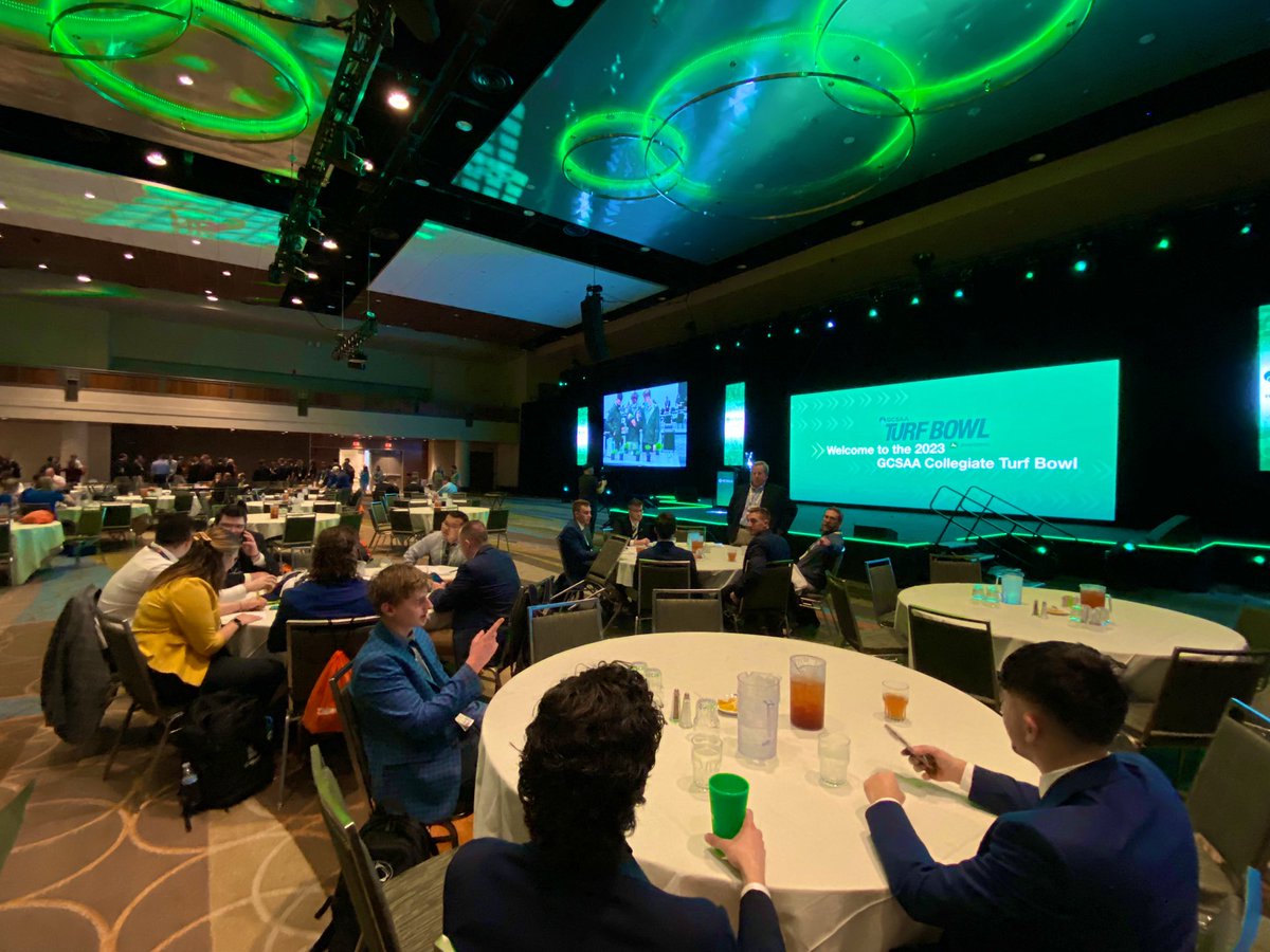 What an experience! Proud to be part of one of the 5 teams representing <a href="/PSUTurf/">Penn State Turfgrass</a> at the 29th annual <a href="/GCSAA/">GCSAA</a> Turf Bowl! Thank you @TurfEnto for all the work you’ve put in to get us ready for today. 

233 students, 63 teams… Is it coming home? #WEARE