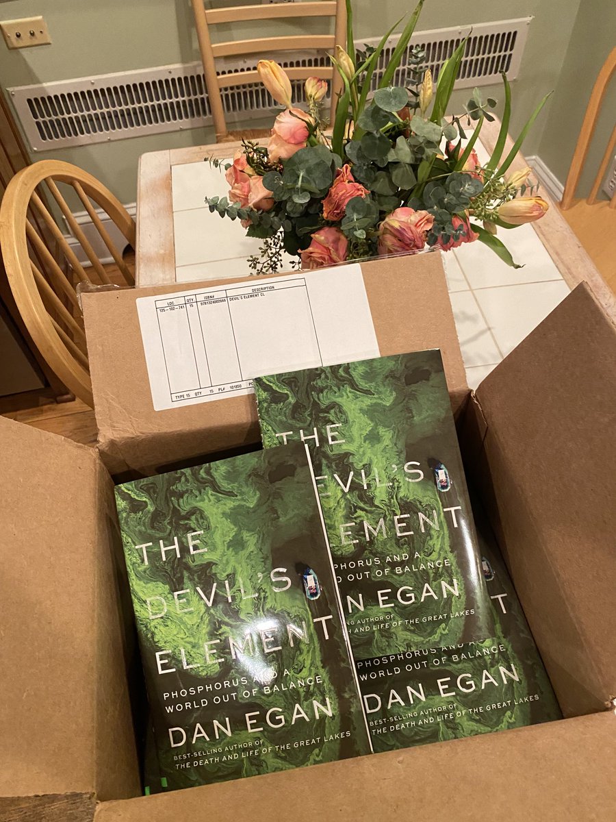 danpatrickegan's tweet photo. It’s a book! https://t.co/cWC6NDI0qh