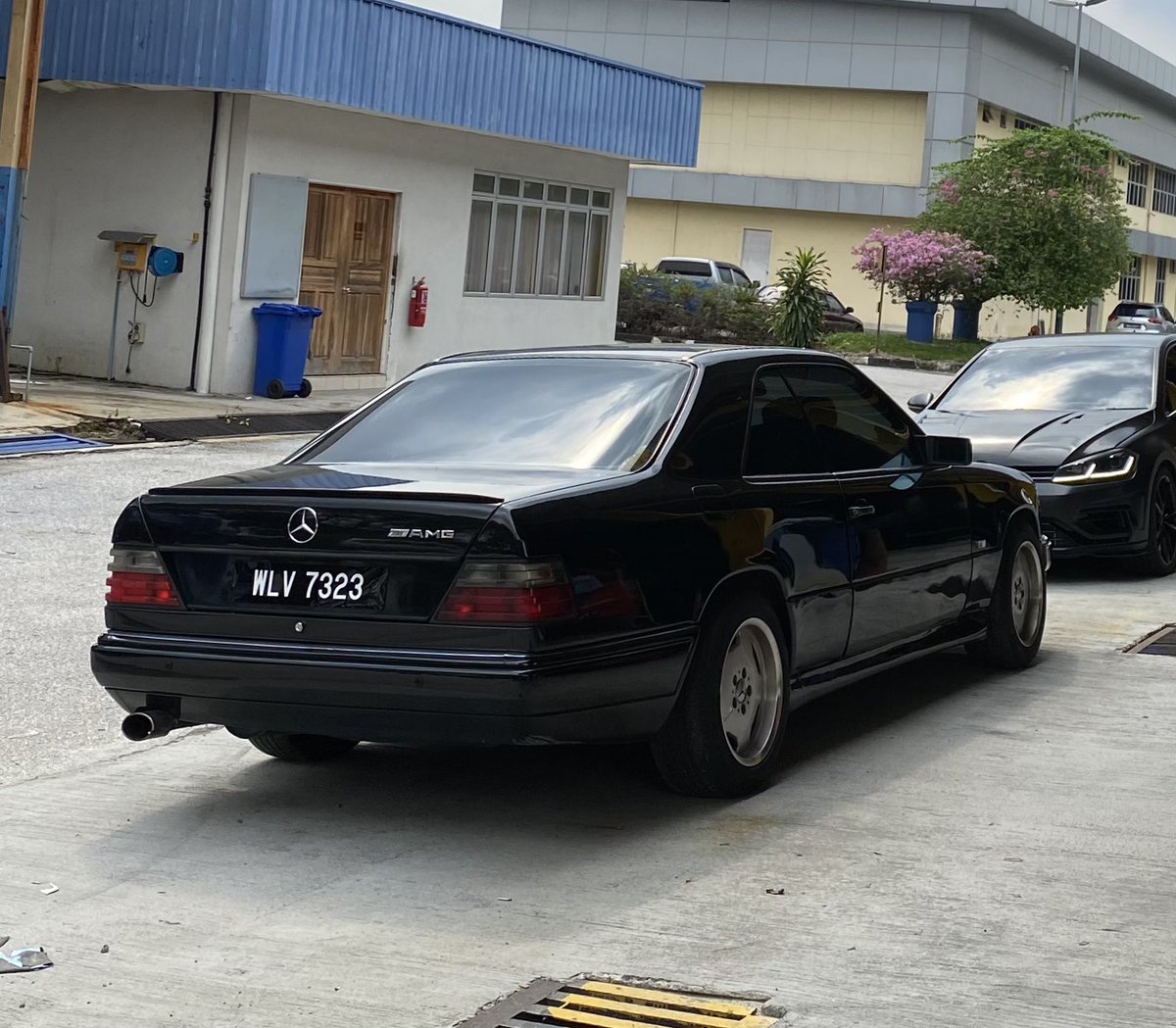 Anasliloolah's tweet photo. Hi sy nak jual 3biji kereta kesayangan saya demi kelansungan hidup. mintak tolong kawan2 war2kan sampai dapat jual 🫶🏻 . manis2 provided hihu https://t.co/1Z6Hc05Dqp