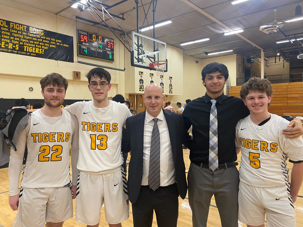EP Basketball tweet media