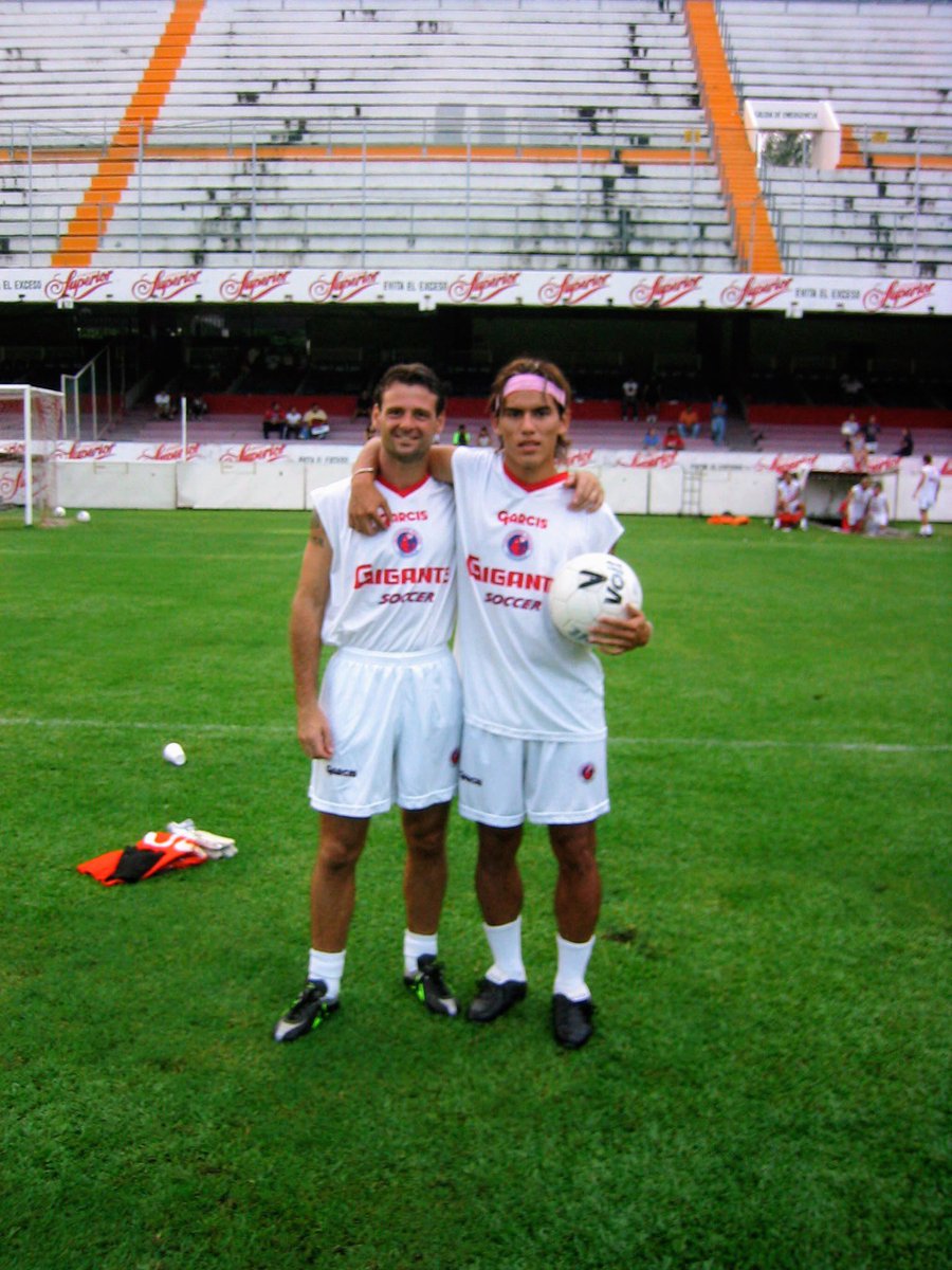 MON/)RAGON tweet media