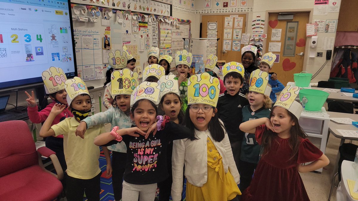 MJohnson501's tweet photo. Happy 100th Day of School from Mrs. J.'s Creative K's! @OakPark_NPSD #100thdayofschool https://t.co/WaEiPygtAN