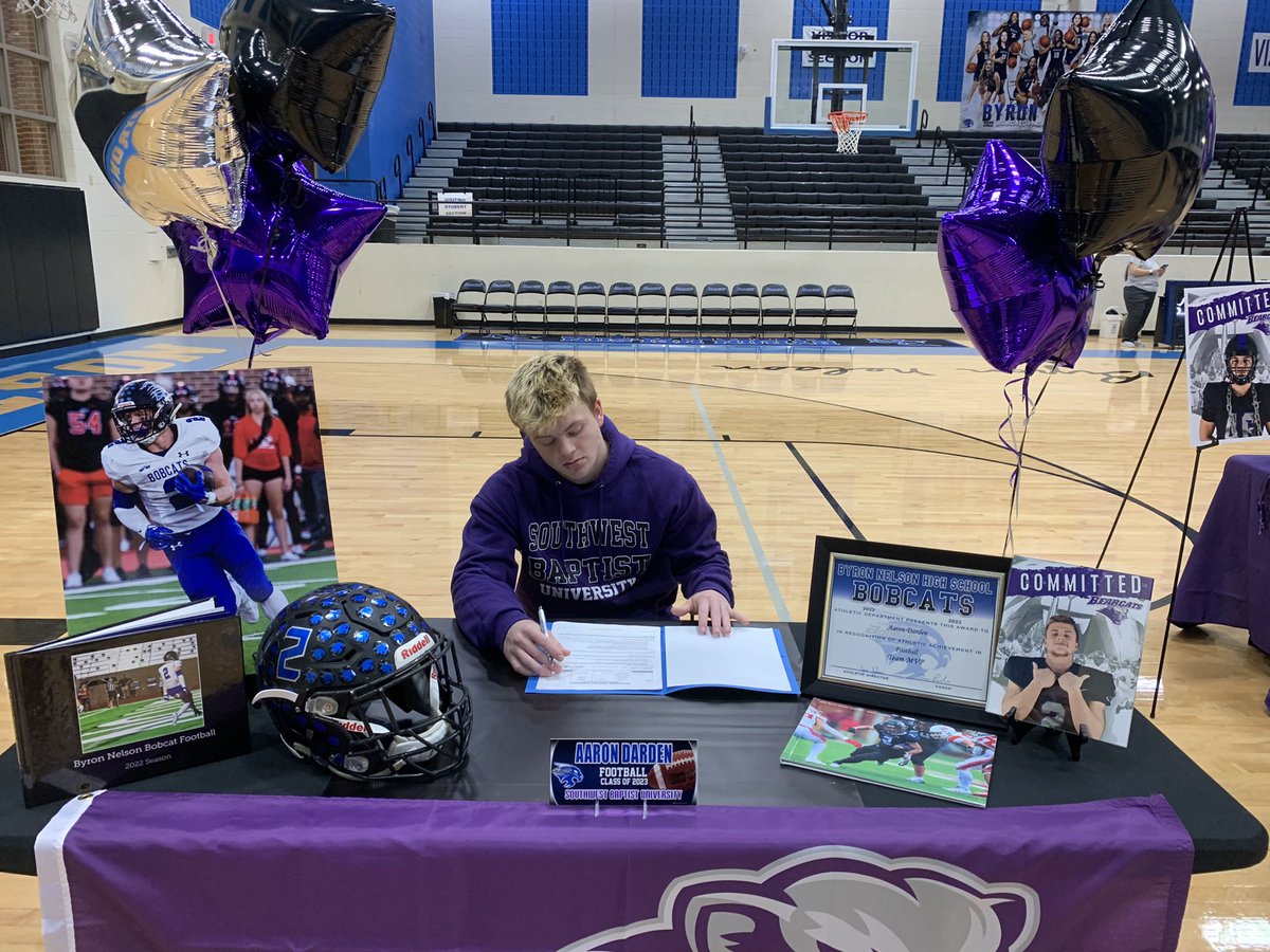 kdardenLV's tweet photo. Signing day! 💜🏈🖤                         Thank you to NISD, the coaches, and the teachers who supported Aaron and helped him achieve his goals. We can’t to watch him play as an SBU Bearcat! #RollCats #signingday2023 @AaronDarden7 @BNHSFOOTBALL09 @SBU_Football https://t.co/zqYIx0seMa