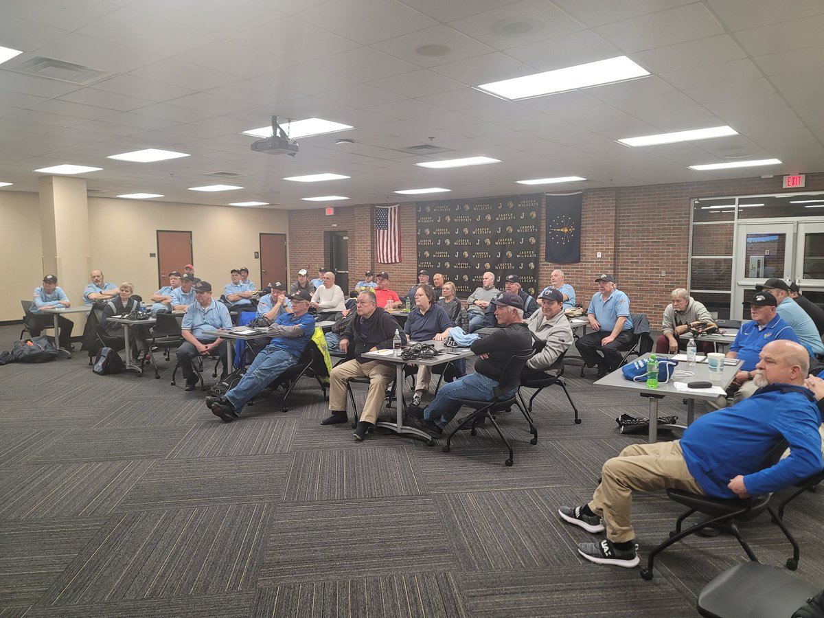bwilliamson73's tweet photo. IHSAA Softball Umpires preparing for the upcoming season at Jasper High School. https://t.co/5miiDbqE1p