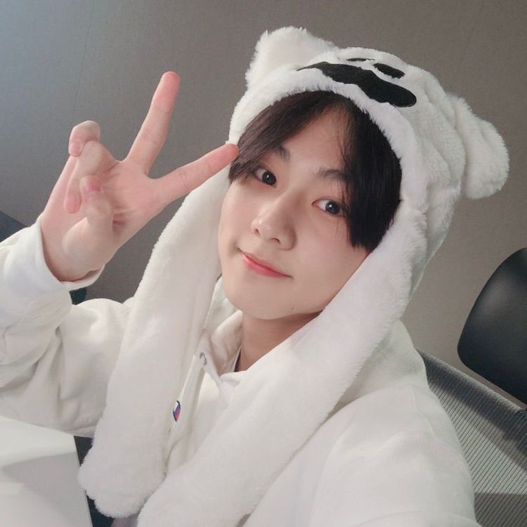 scixoxo's tweet photo. @ENHYPEN Happy birthday my Wonwon, I hope you have nice day😍🫶🏻 ILOVEYOU YANG JUNGWON THE CUTEST LEADER https://t.co/K6JZga7EFW