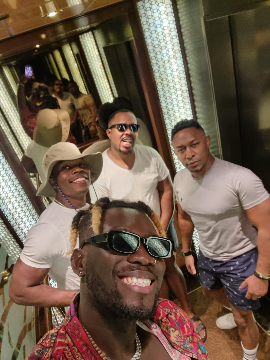 #cabo 
Great day out in Cabo San Lucas….
#doncasinoagency #princesscruises #royalprincess #cruise #guestentertainer #worldtraveler #globetrotter #voxfortura