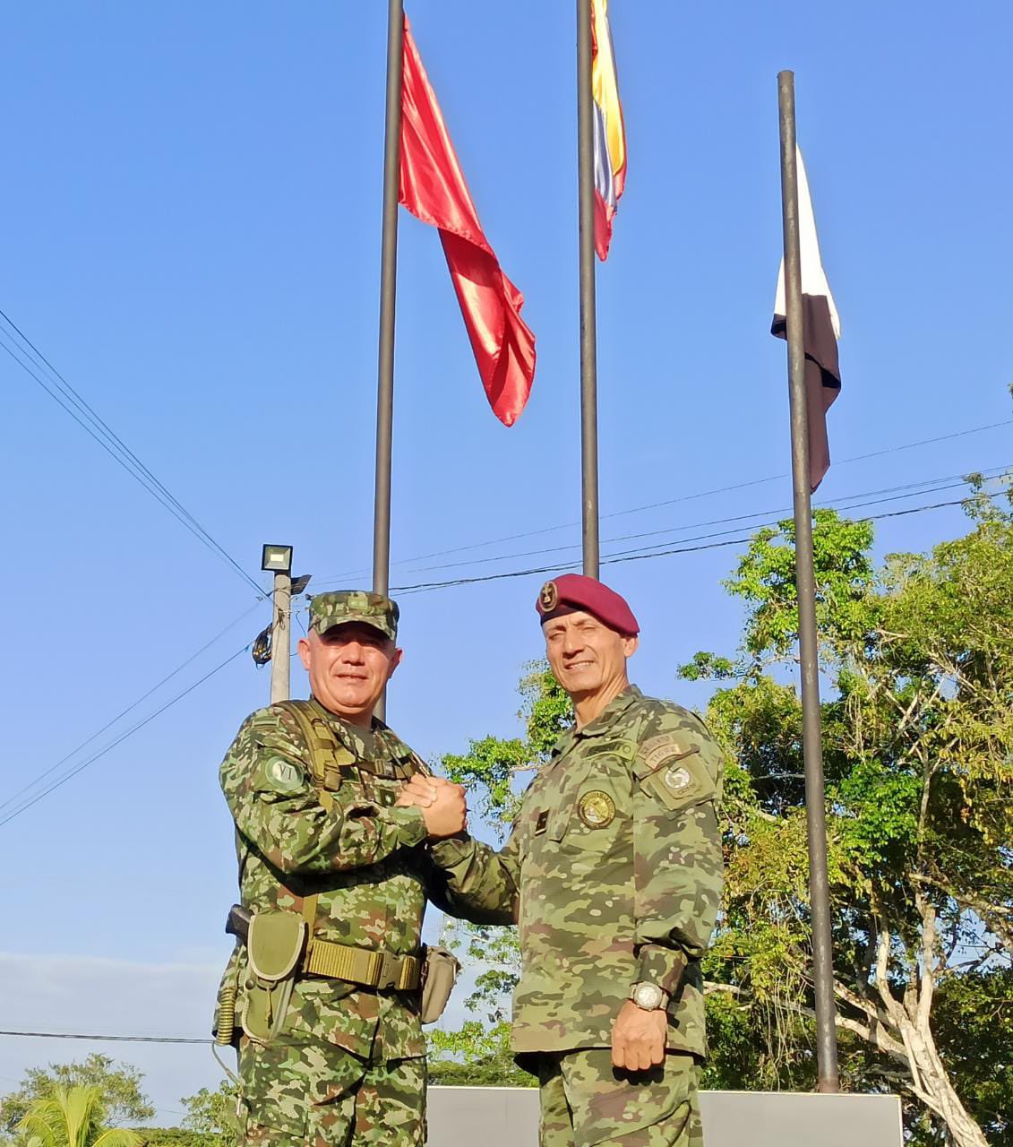 httpspbstwimgcommediaFofBoR3WYAAgHrnformatjpgnamelarge