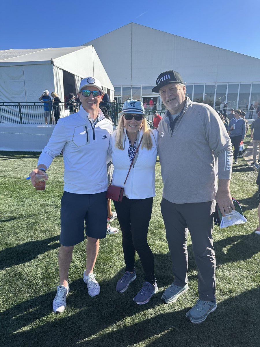 cjames_8's tweet photo. @Sub70 @mikedominick24 @golfsub70 You guys are a bunch of absolute beauties! Also had the distinct pleasure of meeting Kim and Larry Armor #speakingoflegends… https://t.co/e1xuqXMBFS