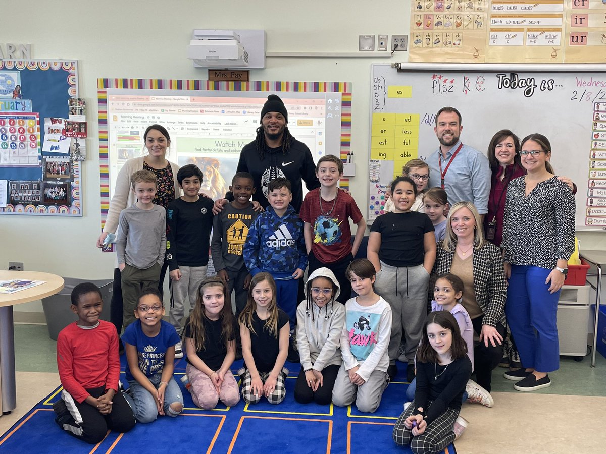 DPSAveryES's tweet photo. It was so nice of Derek to invite his uncle @PatrickChung23 to visit his classmates in Ms. Fay’s 2nd grade classroom. Thanks for coming to hang out and talk with us, Patrick!! Come back anytime!!

@DedhamSchools @Patriots https://t.co/9EOKBd4sdo