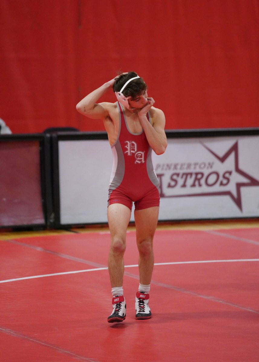 curtisbridges's tweet photo. 2023-02-08
New Hampshire High School Wrestling
Windham High School at Pinkerton Academy

A new experience for me... I've never been to a wrestling meet, let alone shot one.

Full 📸 album: https://t.co/UPSxTi70G0 https://t.co/gO1jXFx5dA