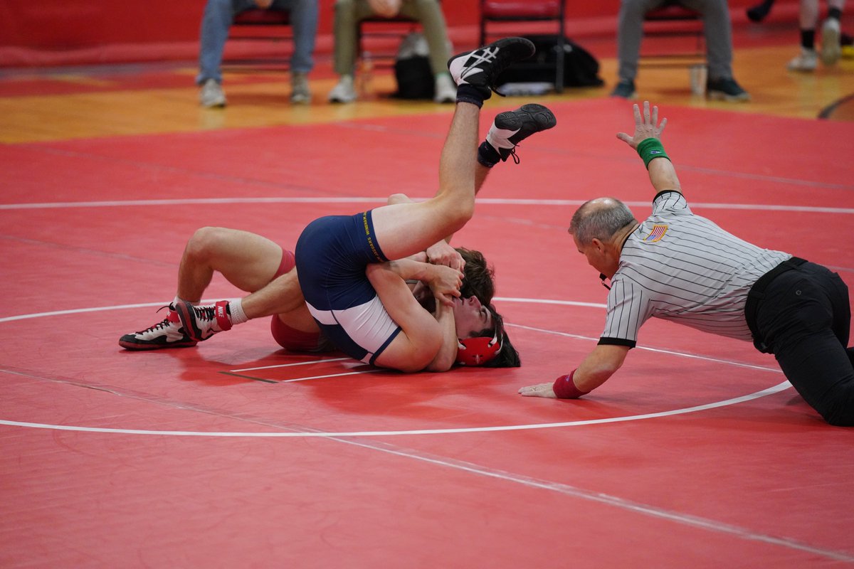 curtisbridges's tweet photo. 2023-02-08
New Hampshire High School Wrestling
Windham High School at Pinkerton Academy

A new experience for me... I've never been to a wrestling meet, let alone shot one.

Full 📸 album: https://t.co/UPSxTi70G0 https://t.co/gO1jXFx5dA