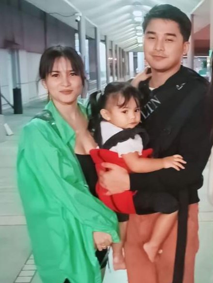 Mclisse74683141's tweet image. Mclisse spotted 🥰😍😍😍 with baby felize 🥰🤗❤️ sorry kay ate na crop sa pic ngeon lng kc ulit my pic cla as family ❤️ we love you mcfelisse forever 🤗🥰😍 miss namin kayo mcfelisse family  @ElisseJoson #mccoydeleon #felize 
@markdeleon77