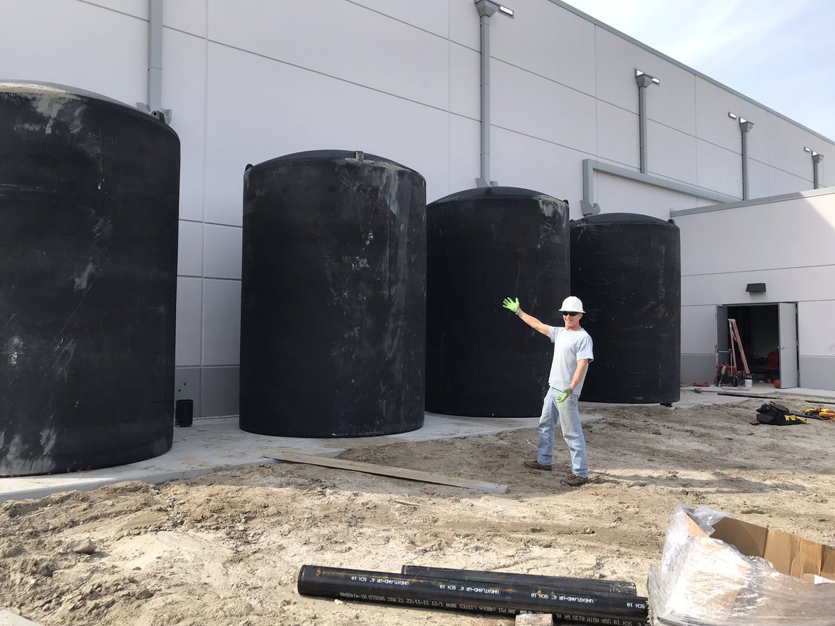 1st_flush_guy's tweet photo. Going ***BIG*** today w/ 20,000 gal innovative rainwater harvesting system @ the new food bank location Greenfield St  / Greenfield Lake Watershed in Wilmington NC. @NCState_BAE  @NCSUStormwater https://t.co/9fy0N6PNKs