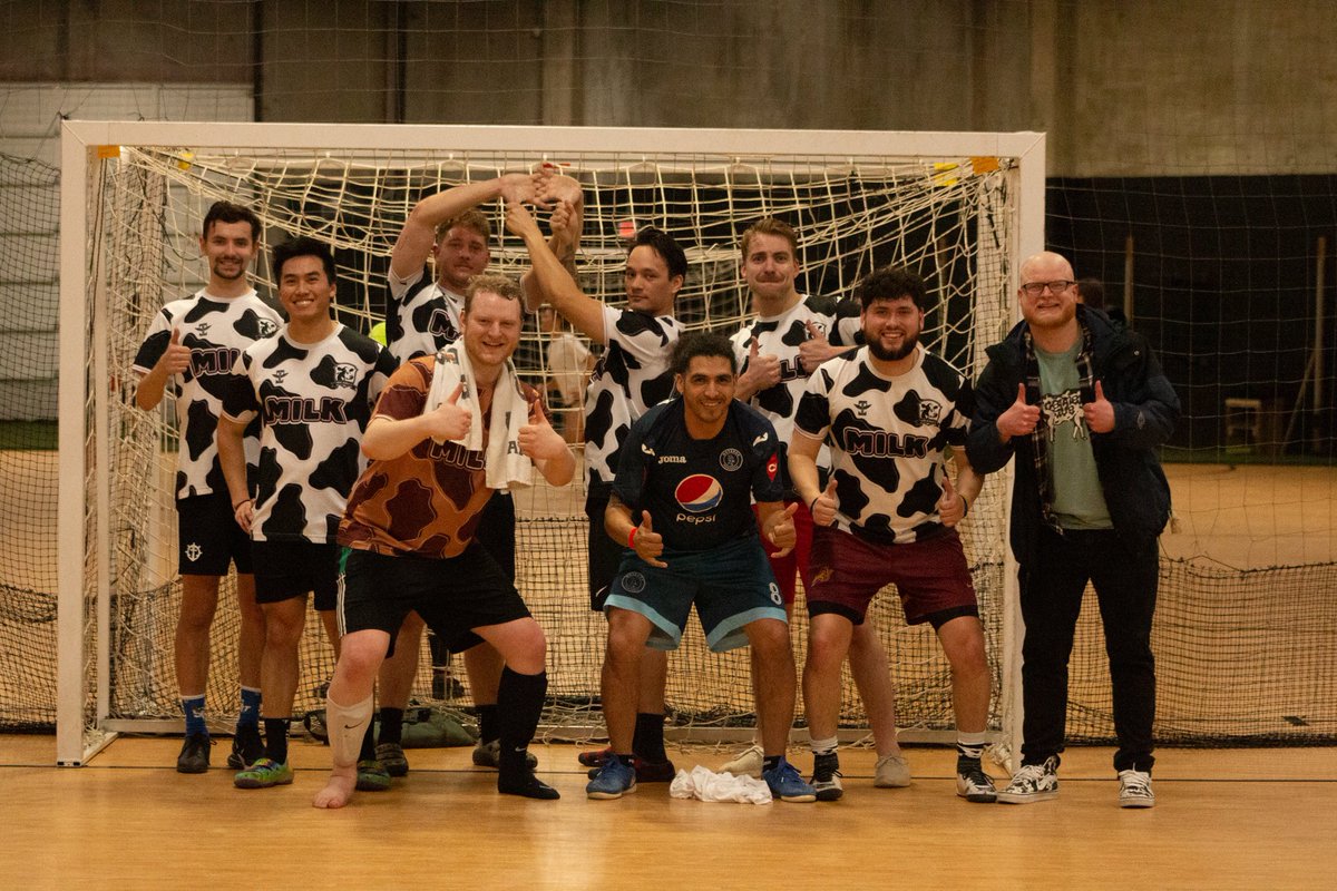 DairyWorldFC's tweet photo. Winning Men’s D5 Bronze Winter League title!!!!! 🐮🐄⚽️ https://t.co/S2vW7O1Ffn