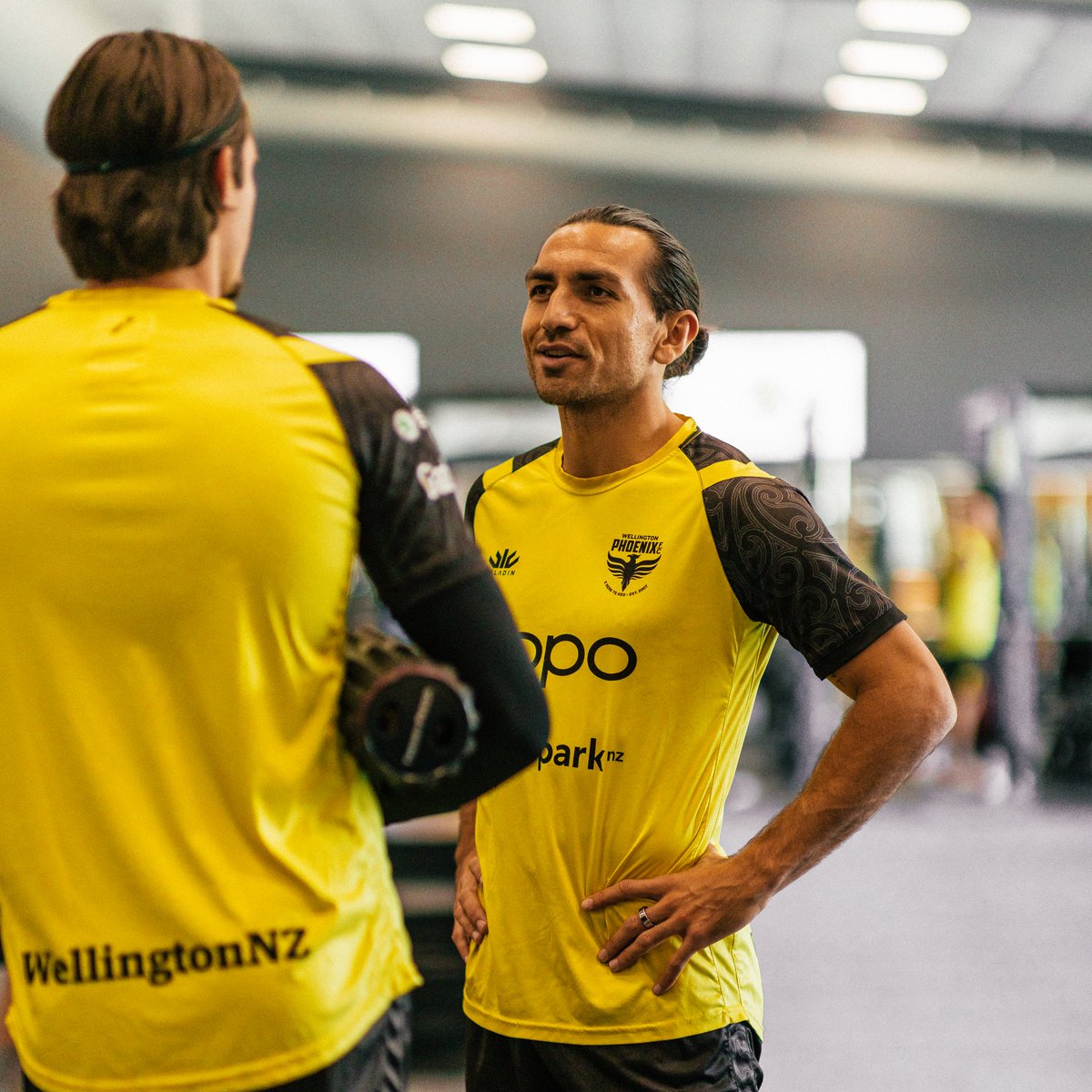 WgtnPhoenixFC's tweet photo. 𝐈𝐧𝐬 &amp; 𝐎𝐮𝐭𝐬: 𝐁𝐨𝐱𝐚𝐥𝐥 &amp; 𝐀𝐜𝐚𝐝𝐞𝐦𝐲 𝐩𝐚𝐢𝐫 𝐜𝐚𝐥𝐥𝐞𝐝 𝐮𝐩 

New signing Nikko Boxall and a couple of academy players have been named in an extended Wellington Phoenix squad for Sunday’s round 16 A-League Men match against Macarthur FC at Campbelltown Stadium