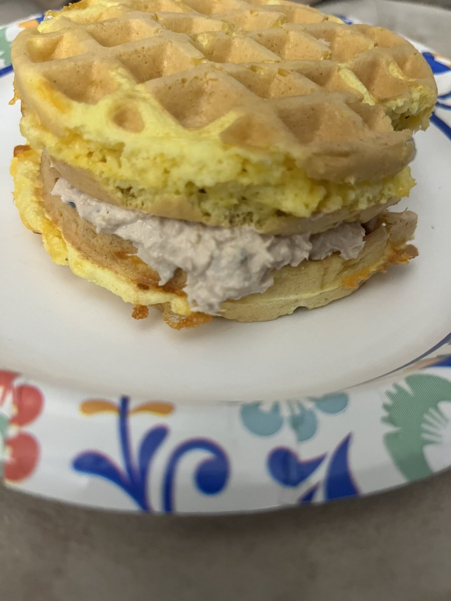 TitusWomenPray's tweet photo. #Keto #carnivorediet tuna melt with #chaffles ❤️ https://t.co/L2OXzxxpuc