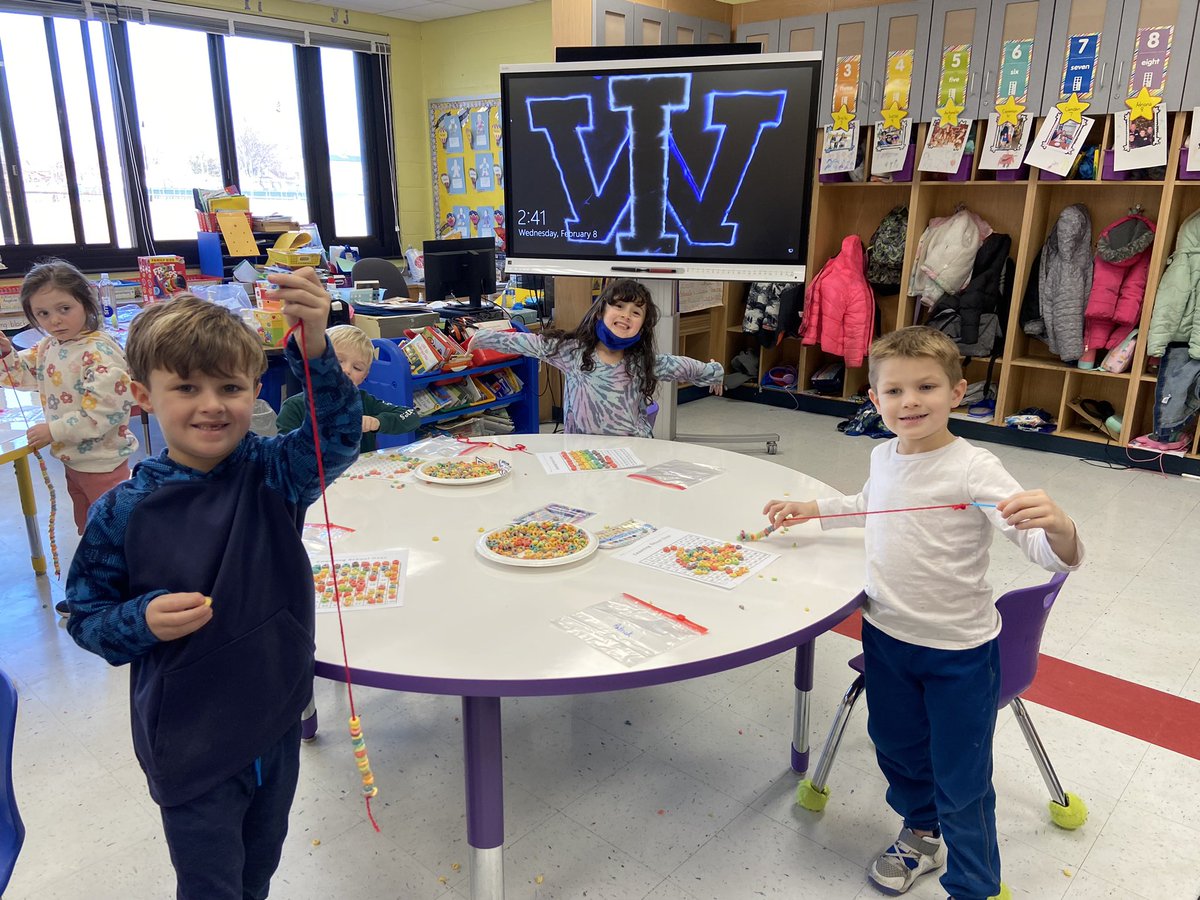 RhondaPPratt's tweet photo. 100th day of school! PJB students enjoying special activities and dressing up. Lots of smiling today. How many push ups can you do in 100 seconds? #wipride https://t.co/60yIJQpMFk