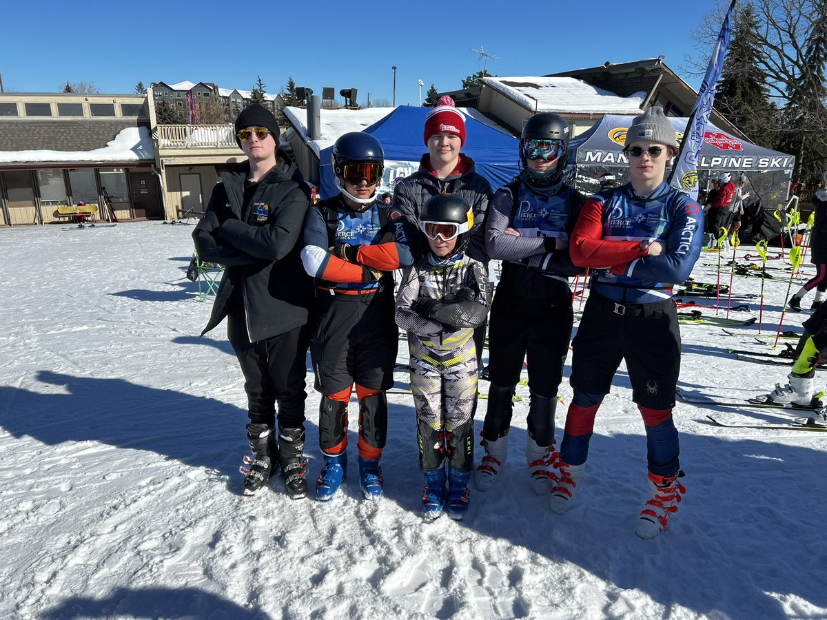 SkiPrior's tweet photo. Times for Boys Sec 6 race: Blake Stout 49.52 (11th gr) 8th overall &amp; state bound, Brad Stout 53.17 (10th gr) 28th, Luke Bloomer 56.89 (12th gr) 46th, Soren Featherstone 57.78 (12th gr) 52nd, Riley Spieler 58.65 (11th gr) 56th, Carson Cryer 1:00.08 (7th gr) 66th. Out of 97 racers! https://t.co/5Mv3qyHSW5