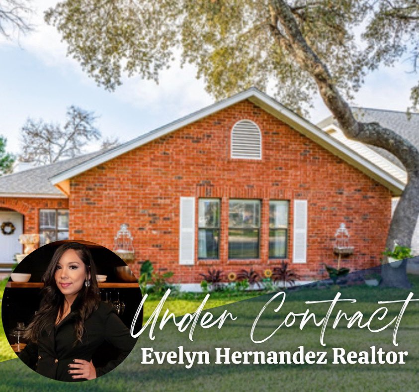 Eveeelynhdz's tweet photo. Two Veteran families were helped this month 🏡🎉 #undercontract #homebuying #satx #Realtors https://t.co/mpIkLOfE4w