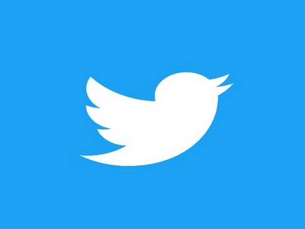 ani_digital's tweet photo. "You are over daily limit": Twitter down as users unable to tweet
Read @ANI Story | https://t.co/WYM9gZkD6w
#TwitterDown #Twitter #dailylimit https://t.co/aioV8ZeCfR