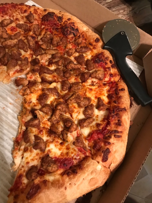 WolfieDagger22's tweet photo. @pizzahut  once again your employees failed miserably at creating an order very lazy employees at this location soggy pizza undercooked and no sauce on buffalo wings DO BETTER! this is ridiculous! For $42  the reciept was a ticket for the food no reciept https://t.co/Gw5WWWDj87