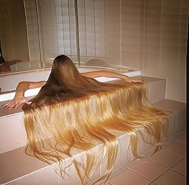 n̥͛a̓̀̾̂ͥ͆o̮͙̩ͫ̈́͂m͎͎ͅi (@mo0rtai) on Twitter photo 