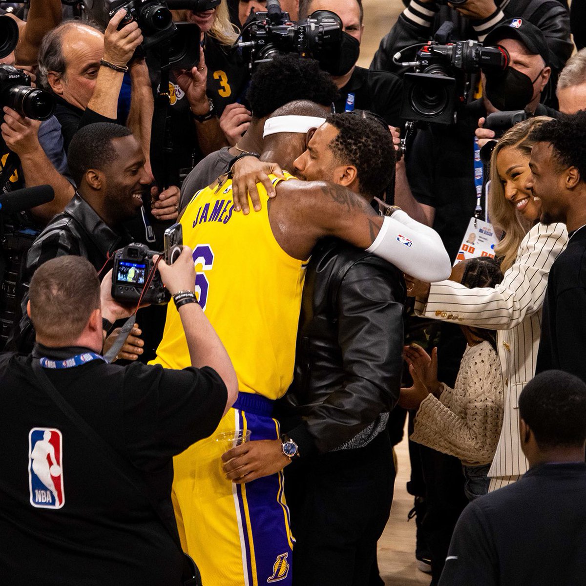 Maverick Carter tweet media