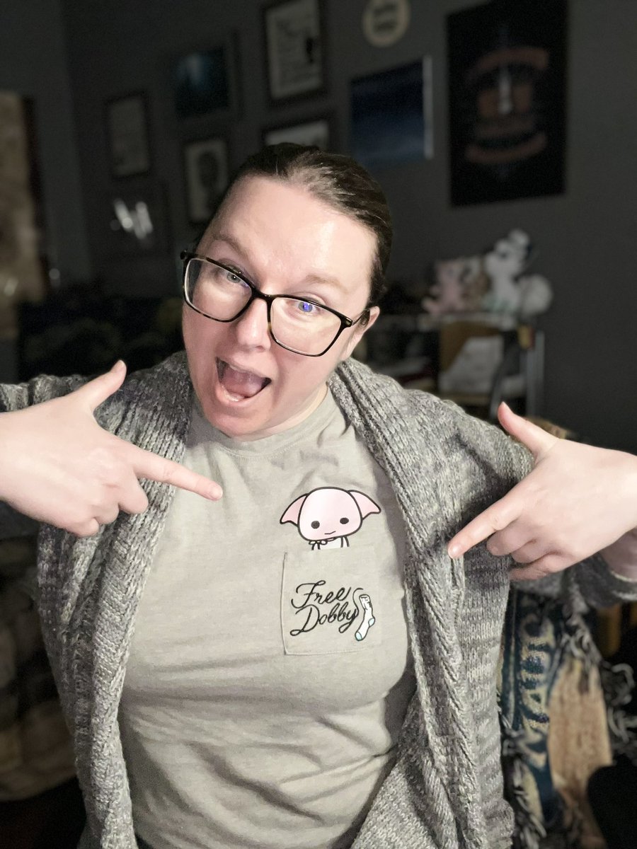 Medic_Arry's tweet photo. ‼️LIVE‼️
Come join me as I journey through Hogwarts &amp; the Highlands! 

https://t.co/YVBuK66EVc

#live #stream #streamer #twitch #twitchstreamer #twitchaffiliate #smallstreamer #nerdygirl #hogwartslegacy #hogwarts #hufflepuff https://t.co/gT21N3s3iw