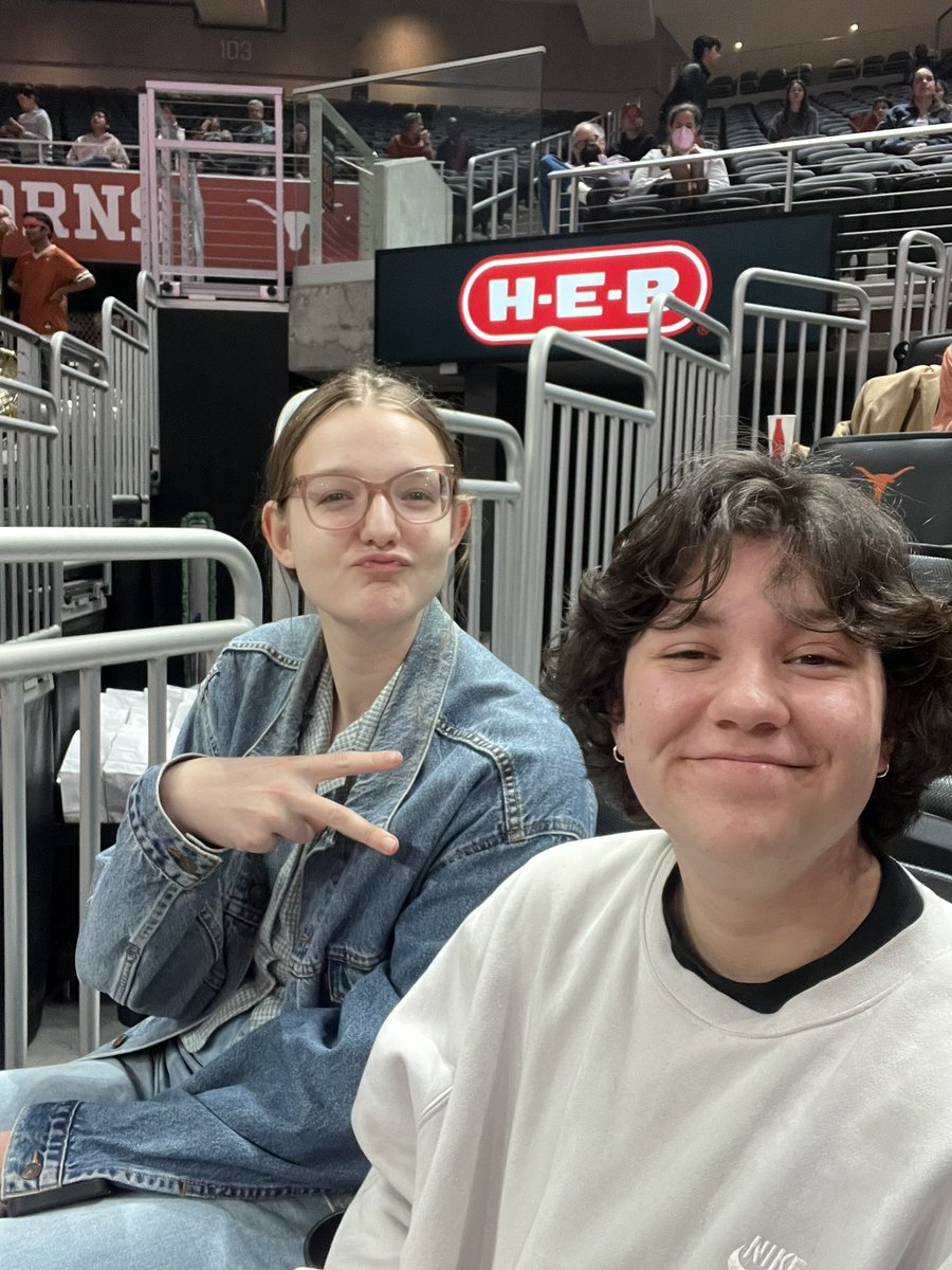 JenTroke's tweet image. Looking for @McConaughey - where you at? @TexasWBB