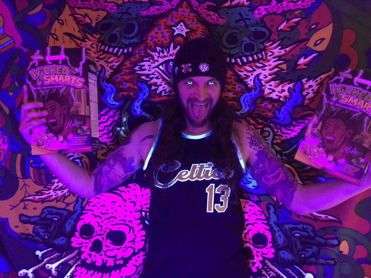 Got my game snack #WICKEDSCREAMCHALLENGE <a href="/pblsports/">Pbl Sports</a> <a href="/smart_MS3/">marcus smart</a> <a href="/celtics/">Boston Celtics</a>