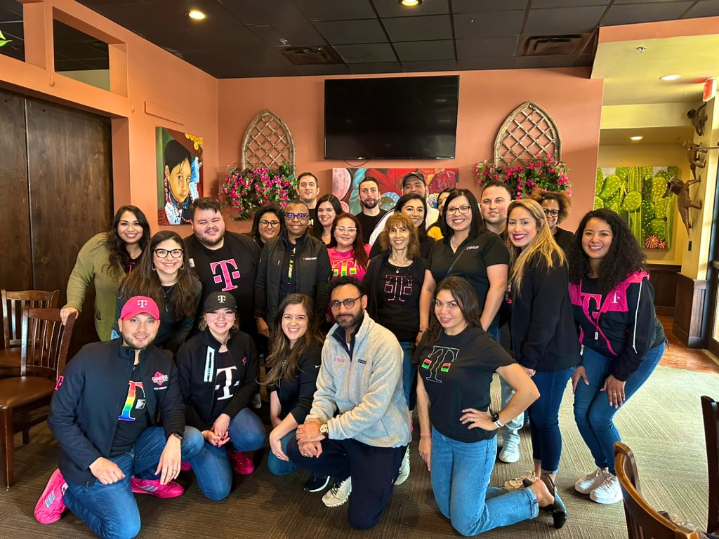2023 DE&amp;I planning with the BEST chapter council from all lines of business in #CTX 💪🏼 #BeYou #CTXDEI <a href="/cjgreentx/">Chris Green</a> <a href="/CHI_KarinaP/">Karina Pinedo Ford</a> <a href="/HolliMartinez1/">Holli Martinez</a> <a href="/SueStew92/">Susan Stewart</a> <a href="/ElviraDeCuir/">ED</a>