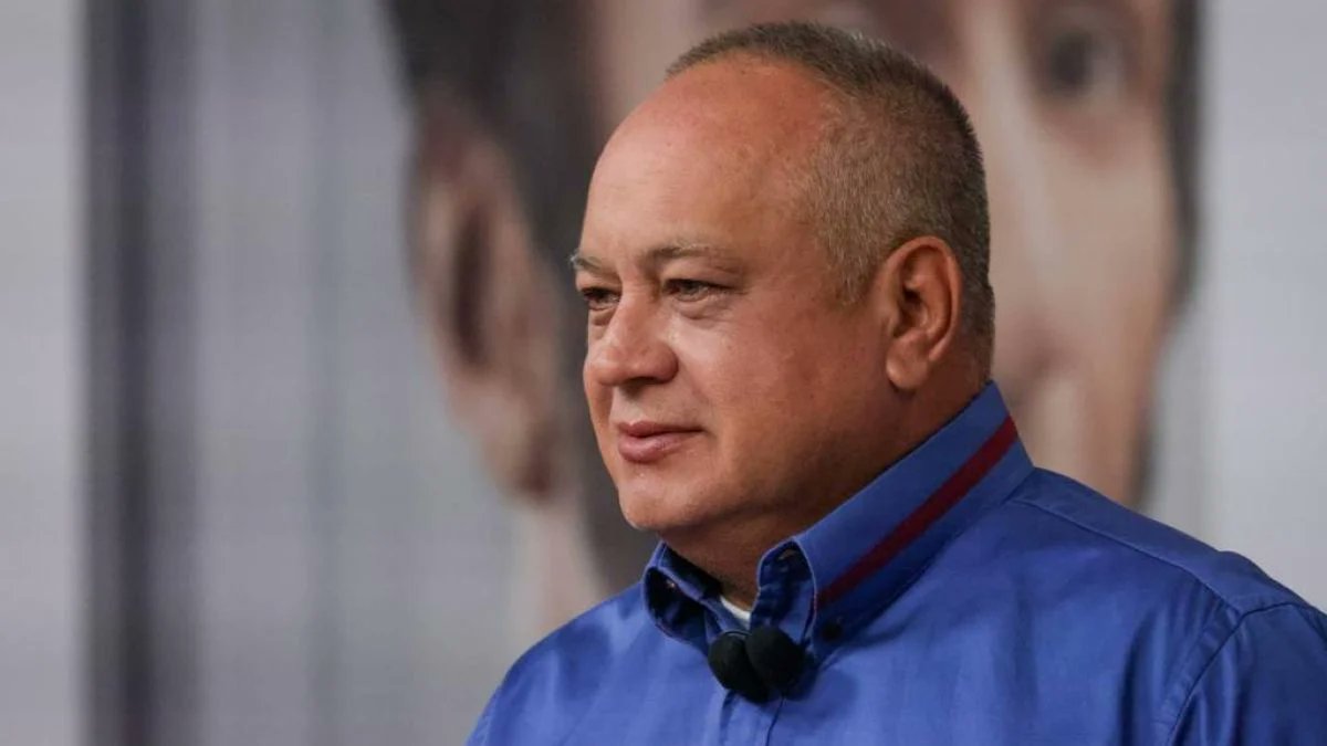 .@dcabellor, primer vicepresidente del Partido Socialista Unido de Venezuela (PSUV), destacó el rol de vanguardia que ha asumido la juventud venezolana en las luchas que se han librado en defensa de la Revolución Bolivariana.  

#ChavezJuventudYVictoria
#PatriaGrandeEsCaribe