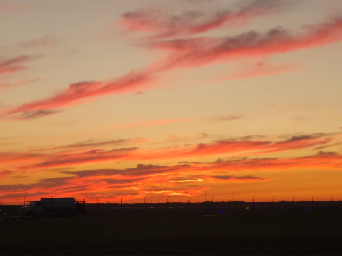 Spectacular sunset <a href="/NWSCorpus/">NWS Corpus Christi</a> at CCIA this evening #txwx #stxwx #sunset