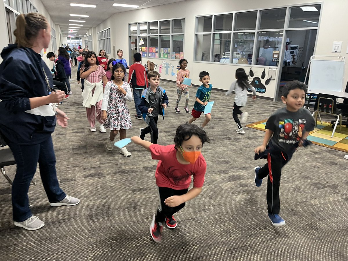 MrsNgo04's tweet photo. Our Wolves on the run club has started, 135 participants, training for that Superintendent Fun Run. Rain or shine, let’s go! @SuptMarkHenry #superintendentfunrun @WoodardCFISD https://t.co/DARCXWdN5Q