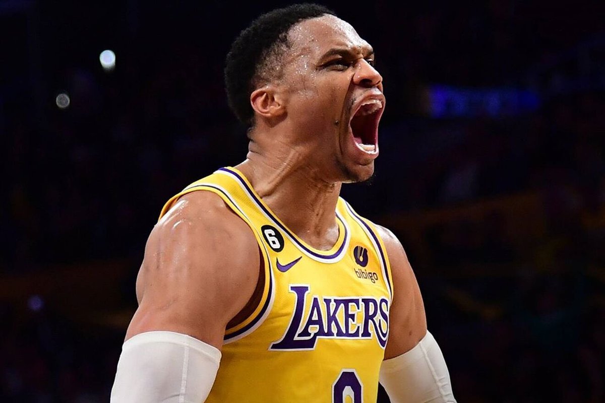 Should the Lakers retire Westbrook’s jersey?