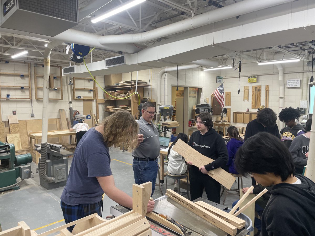 susiharb's tweet photo. SHS students doing great work and gaining practical skills in Mr Hardoby’s Woods Tech class @HS_Strongsville https://t.co/zNkglYWtfS