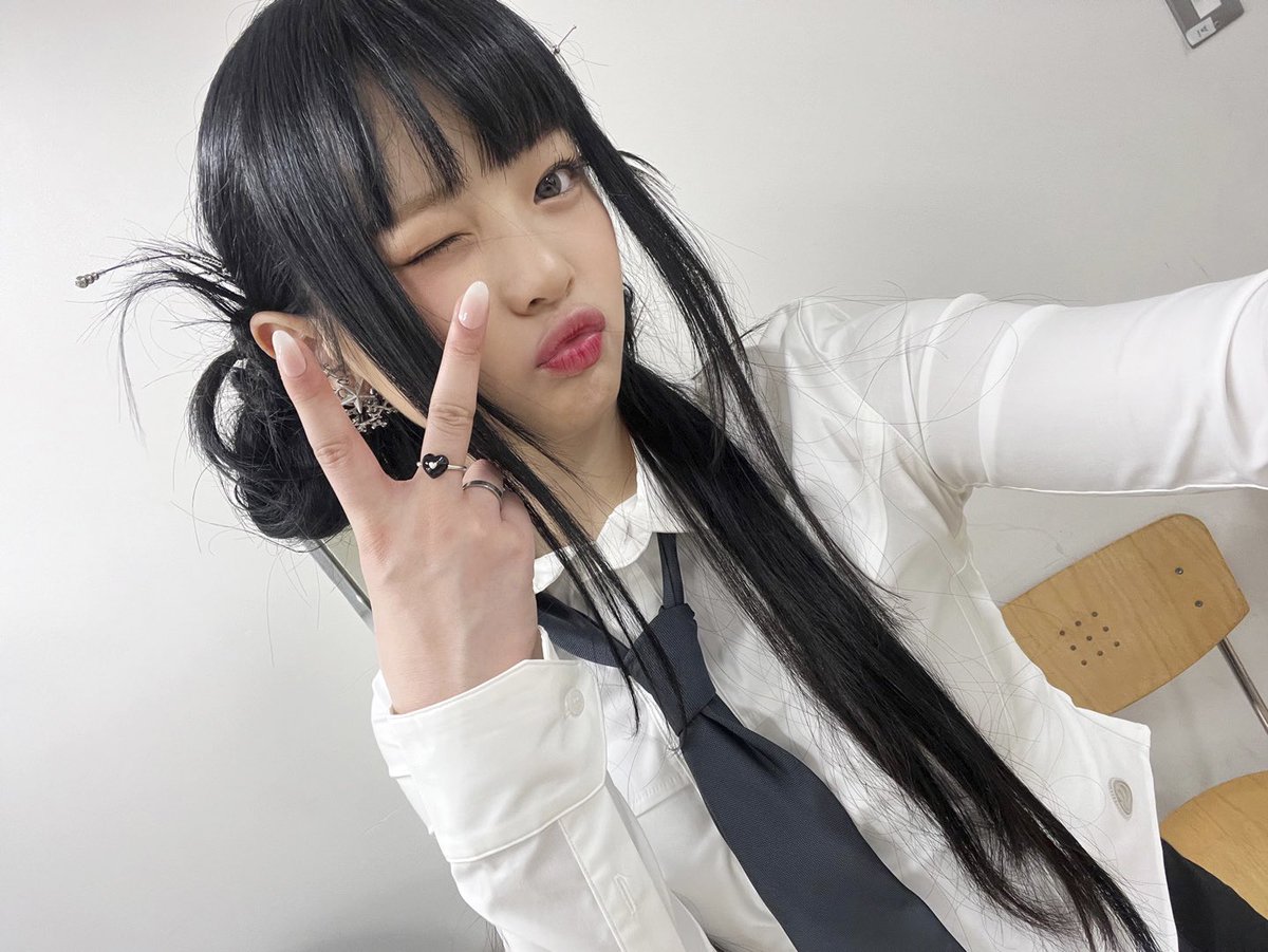 𝑠ti𝕝ysh ཐིཋྀ tweet media
