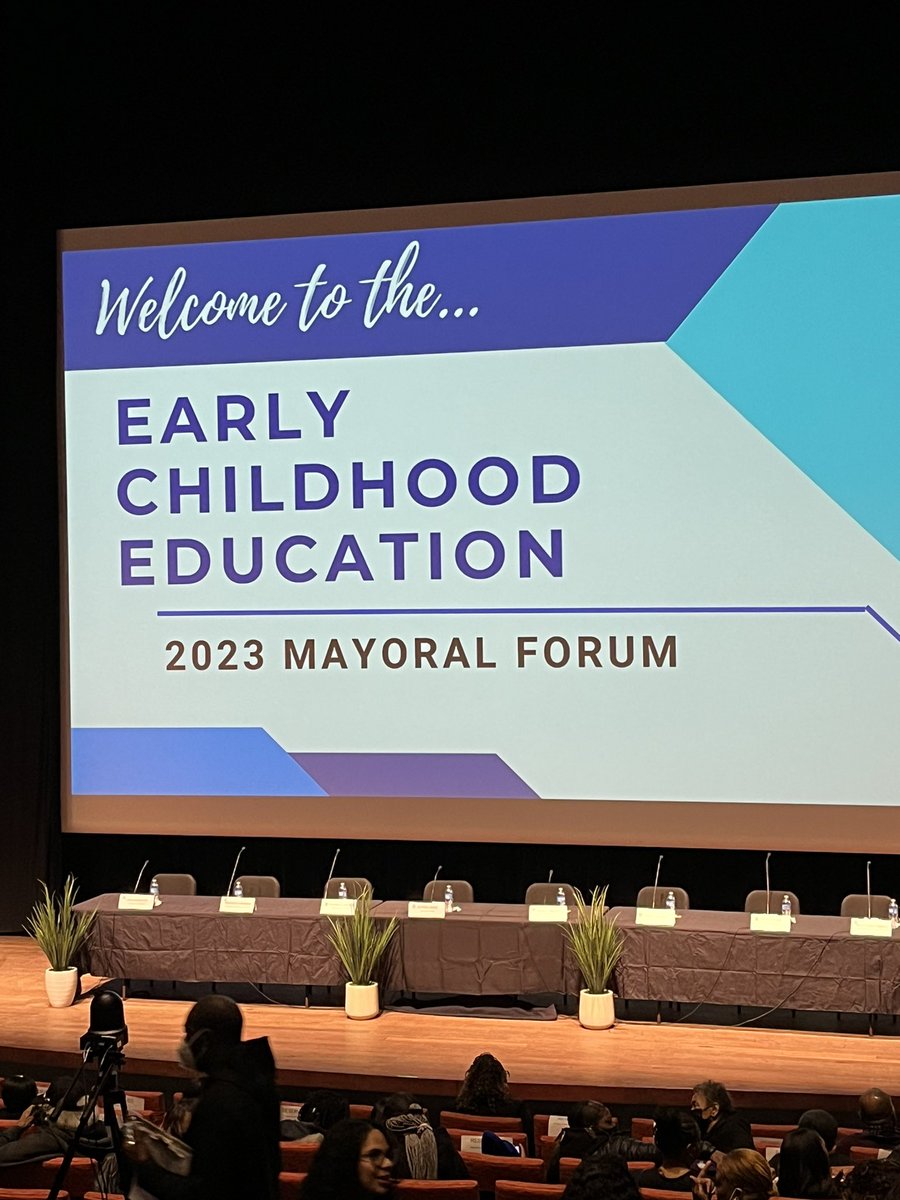 msrob69's tweet photo. @CCAUIL enjoying this forum!!! Great work https://t.co/d3KZB84OcI