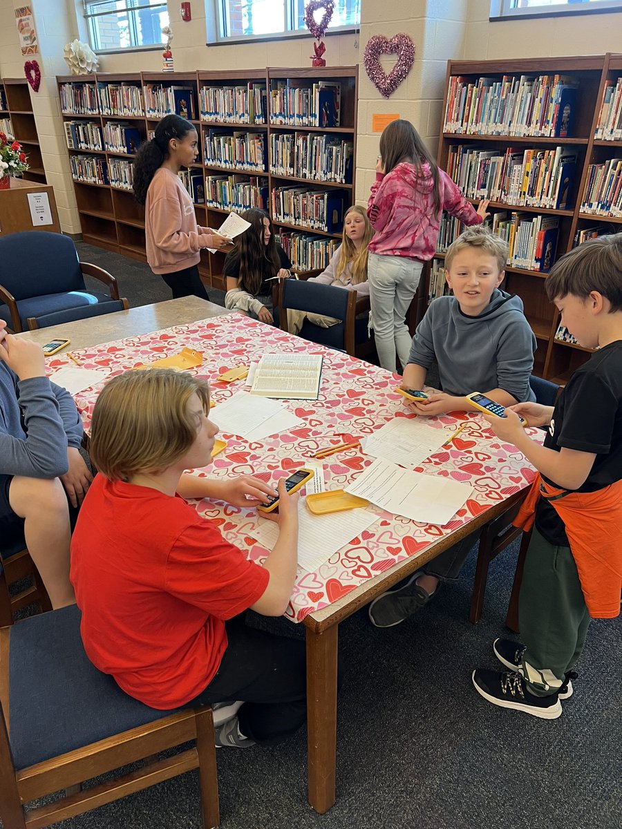 Fun day with my #OnslowAIG 6th grade <a href="/SBMSPIRATES/">SBMSPIRATES</a> Ss completed a Math unit 4 review breakout!