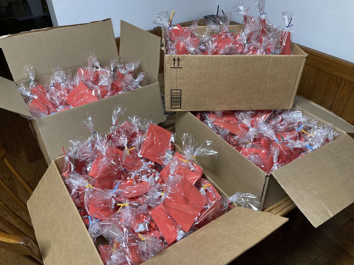 AthensOhLions's tweet photo. We had another fun-filled meeting of our Athens Lions Club last night.  After our business meeting, our club prepared bags of candy as gifts for Valentine’s Day.  These will be gifted to Athens nursing homes residents on Valentine’s Day.
We Serve! 🦁 https://t.co/YW5nHFnJ31