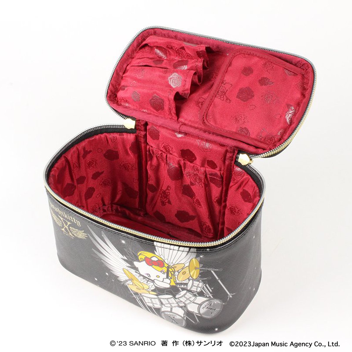 RT @yoshikittygoods: ⭐バニティポーチ ⭐ メイクブラシが4本収納可能