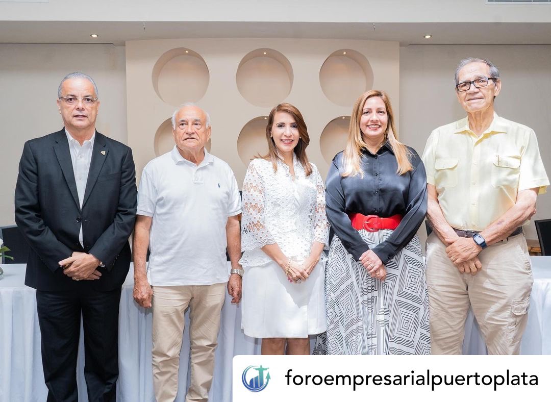 Foro Empresarial Puerto Plata invita a mirar a nuestra provincia como un destino de inversión.
Para mayor información sobre inscripciones y consultas, dirigirse al portal foropuertoplata.com o vía redes sociales @foroempresarialpuertoplata