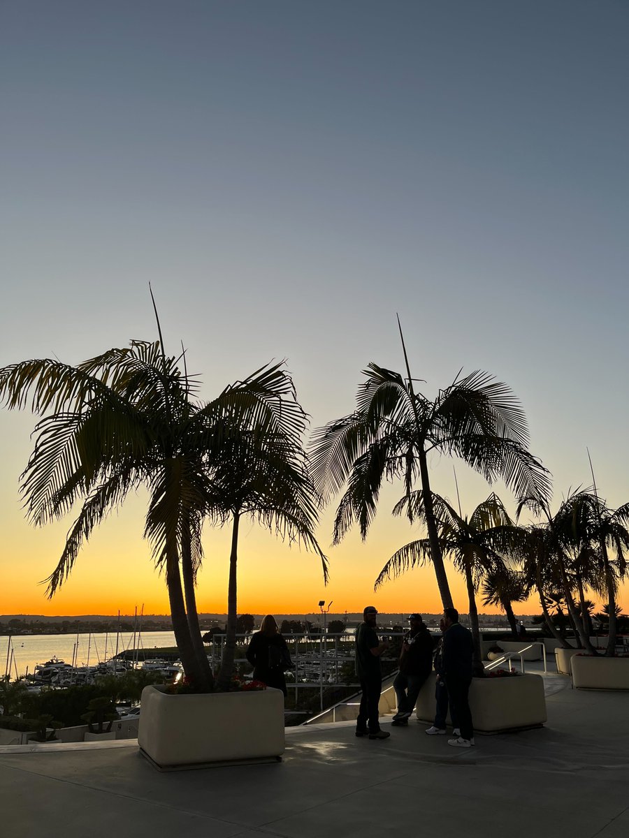 DISTRIBUTECH's tweet image. Some incredible views here at #DISTRIBUTECH23 party tonight!
 #DISTRIBUTECH #transmissionsystem #distributionsystem #transmissionsystems #distributionsystems #evcharging #homeasagrid #energytransition
#smartgrid #smartgridsolutions #smartgridtechnology #gridtechnology