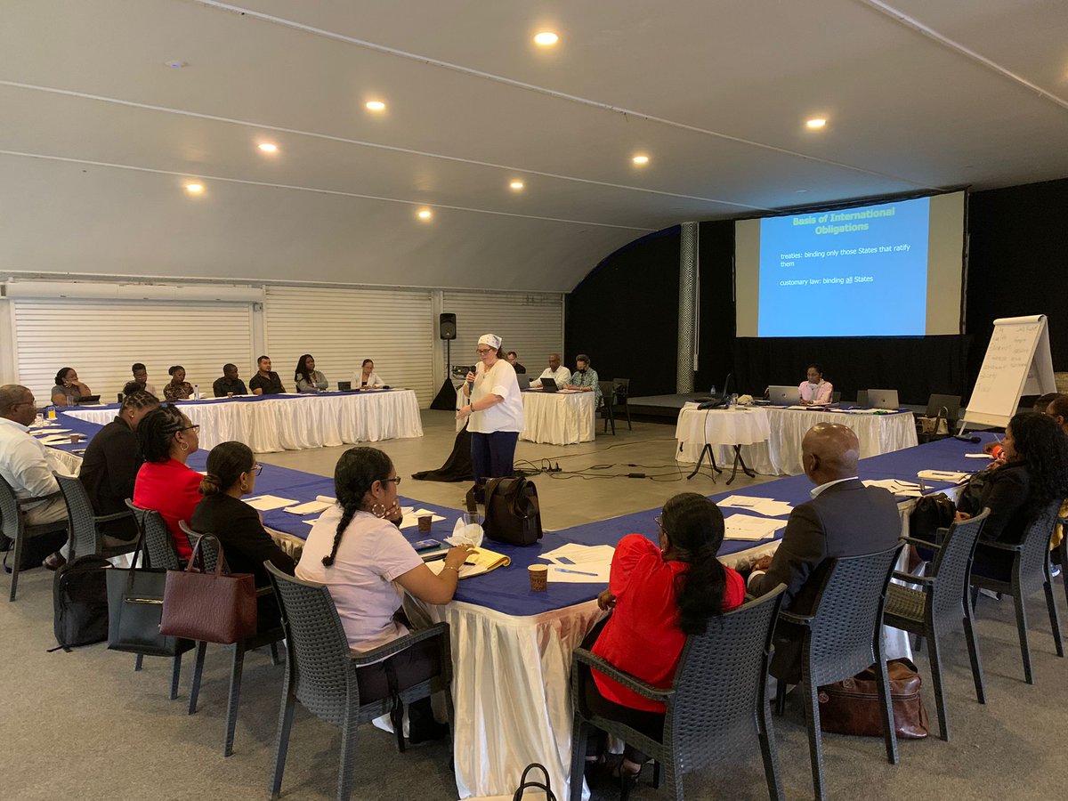 CIDH's tweet photo. On its last day of the visit, #IACHRInSuriname conducted two #HumanRights trainings for public officials and non-state actors. The #IACHR thanks the State and all those who made this collaboration possible. https://t.co/DbuLDSPv4A