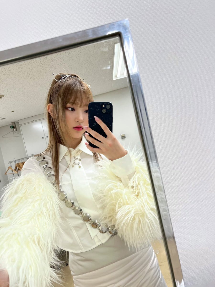 𝑠ti𝕝ysh ཐིཋྀ tweet media