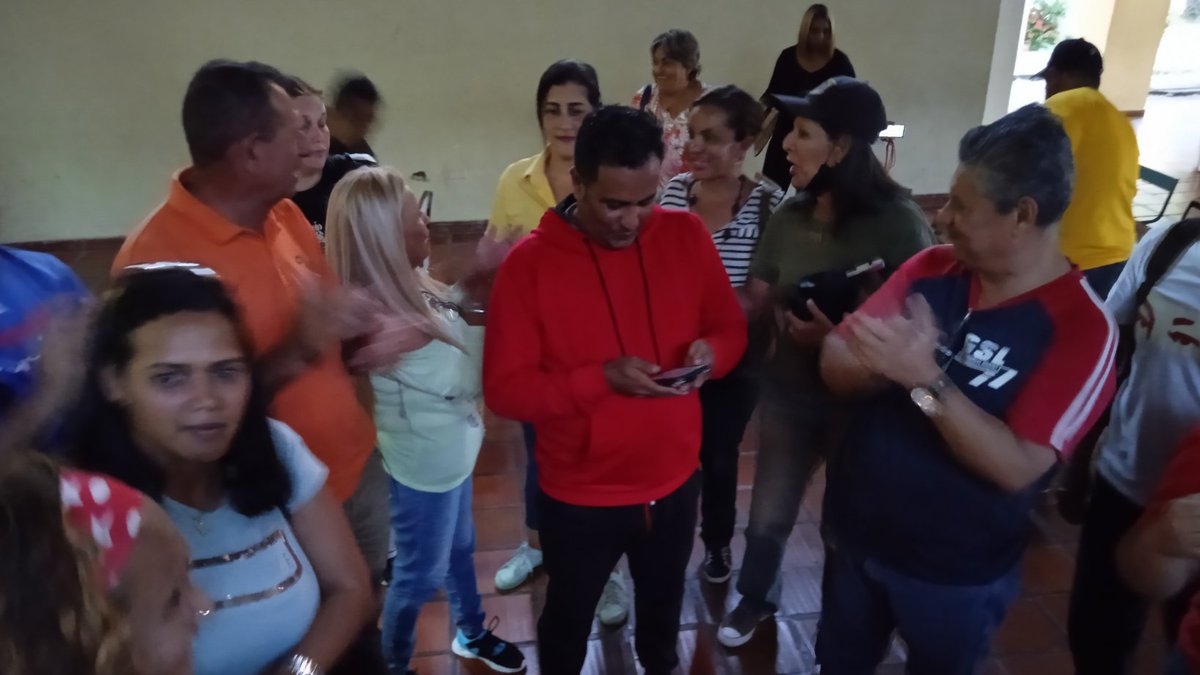 clapmarinone's tweet photo. #ChavezJuventudYVictoria 🇻🇪| @PSUV_Marino somos alegría somos Pueblo Unido en las dificultades el Renacer y la celebración a la vida.

@NicolasMaduro 
@dcabellor 
@hugbelpsuv 
@eneasgonzalez90 
@Clap_Nacional 

#8Febrero
#SomosCClapNuevaEsparta https://t.co/76eH1NH2NM